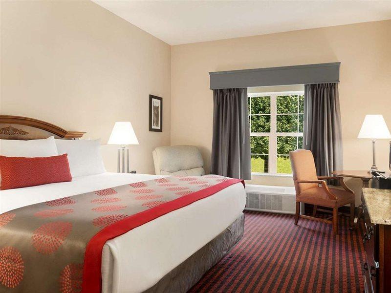 Ramada By Wyndham Pigeon Forge North Hotel Bagian luar foto